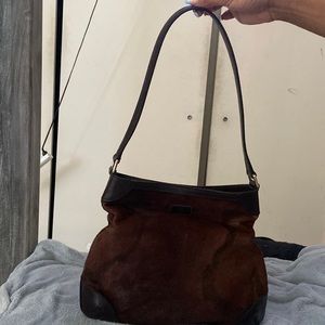 Gucci strap animal texture bag